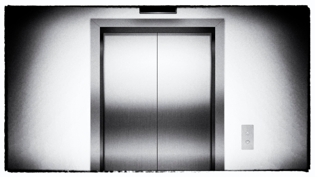 ascensor-puerta